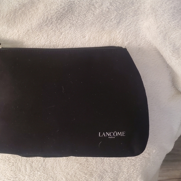 New Lancome Black Makeup Cosmetic Bag with Silver Zipper and Pom-Pom Tassel - Picture 2 of 6
